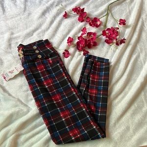 Plaid Leggings, stretchy. With embedded waist belt. Brand new